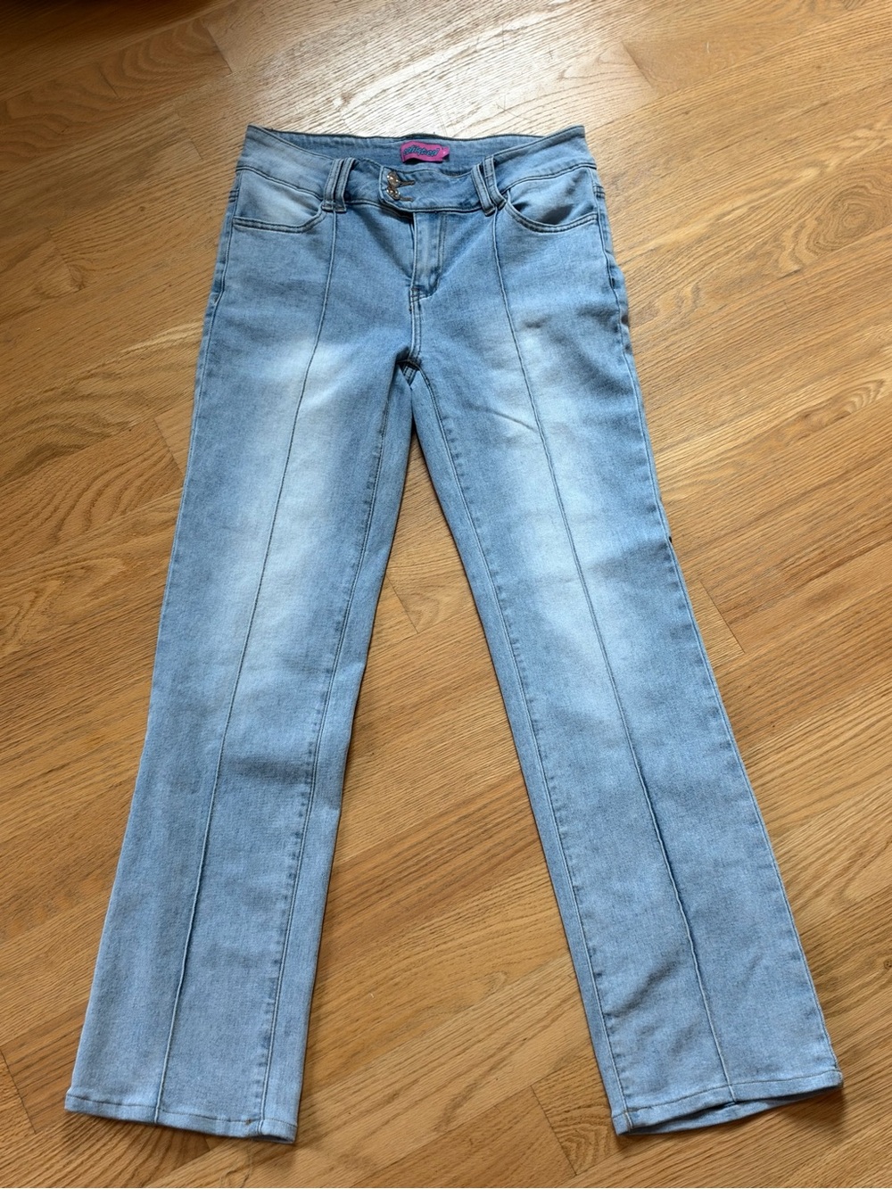 Edikted Women’s Light Wash Blue Skinny Jeans Slim Fit Stretch 4-Pocket, Size M